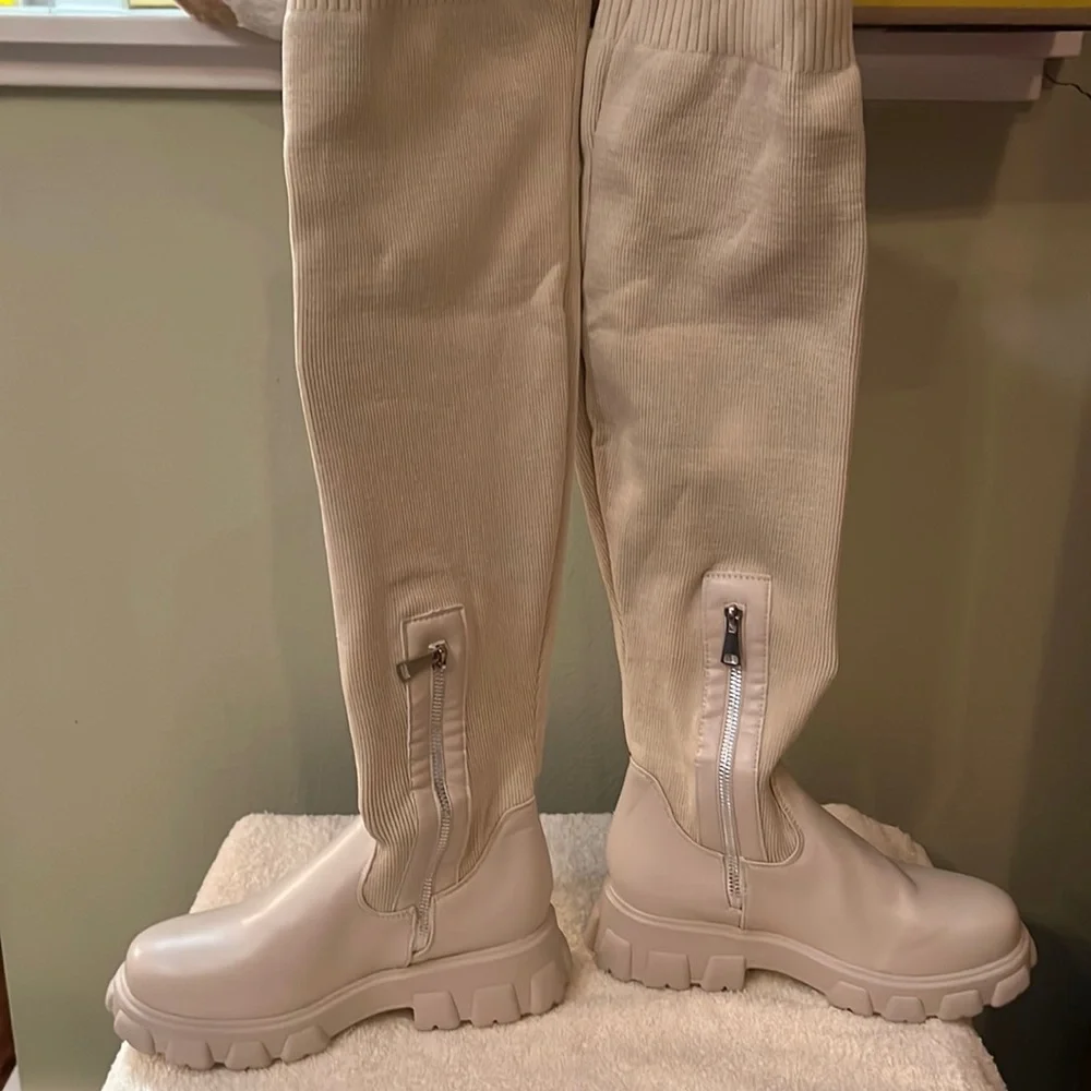 Taupe Over The Knee Knitted High Boots With Lug Sole Size 8